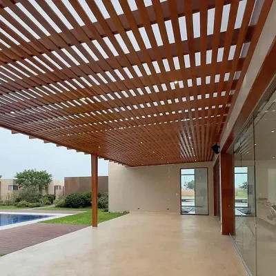 Construcción de Techos de Madera Sol y Sombra-1